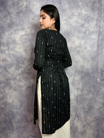 LUNA U NECK KURTI