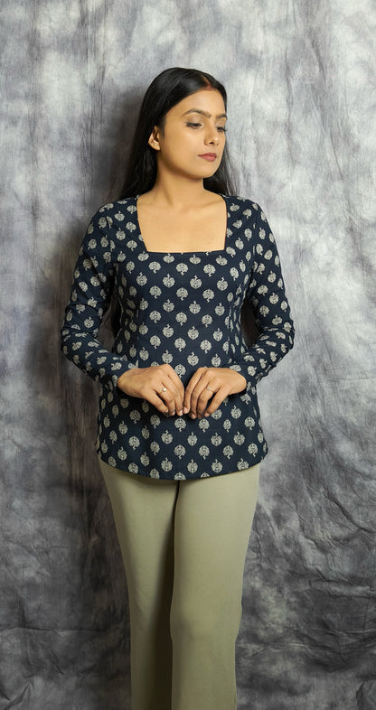 ELLORA 2.0 U NECK KURTI