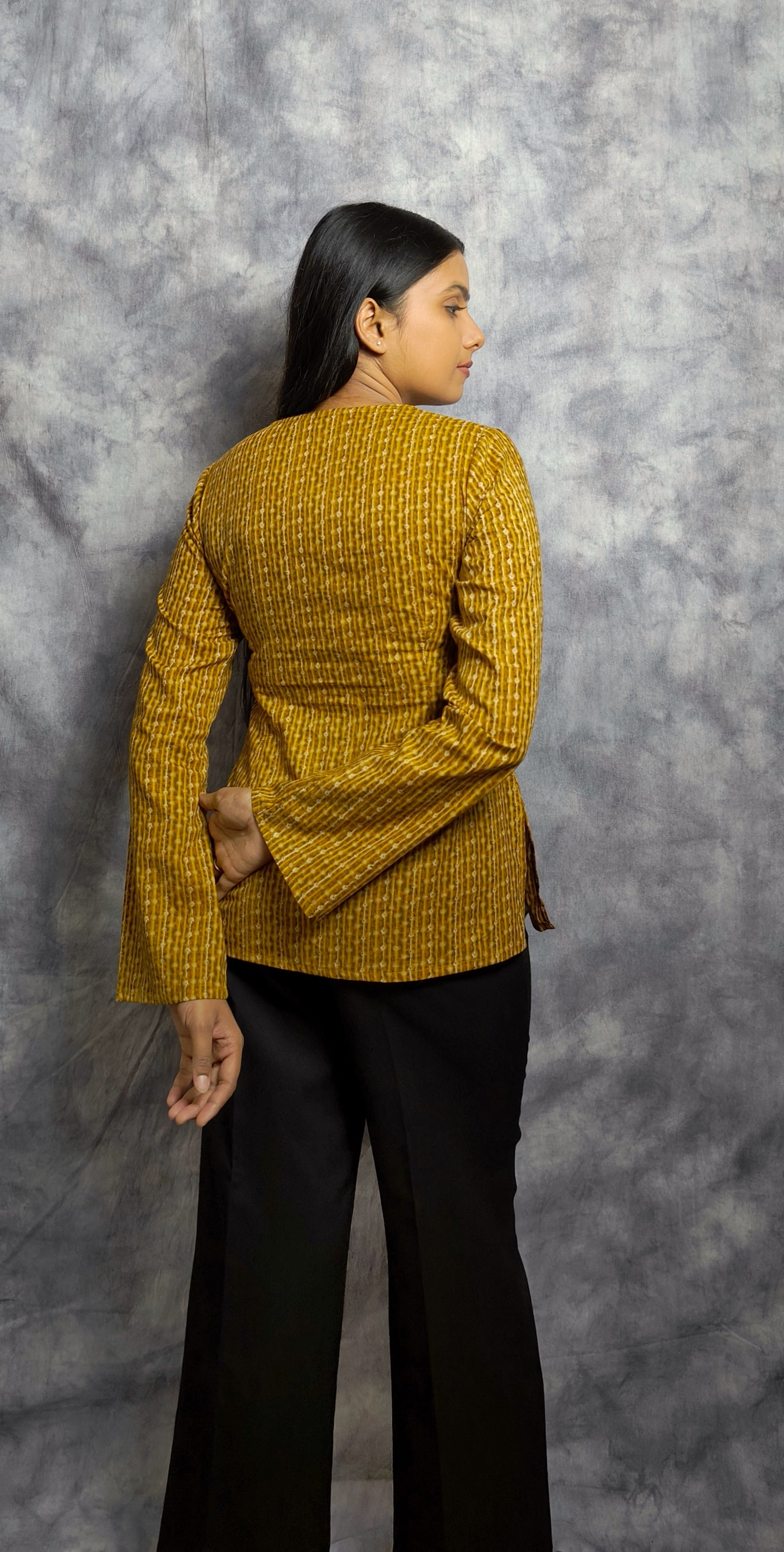 LINEA BELL SLEEVE
